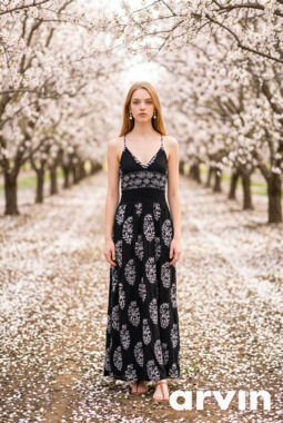 Miss Avenue Black and White Floral Print Maxi Dress